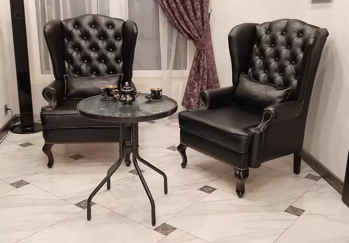 Кресло Английское с ушами, Черный