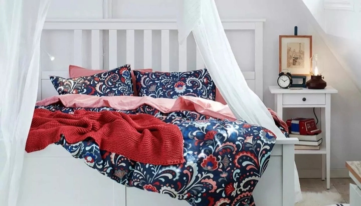 Прикроватная тумба HEMNES, Белый