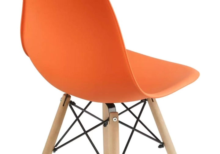 ф208а Стул деревянный Eames PC-015 orange